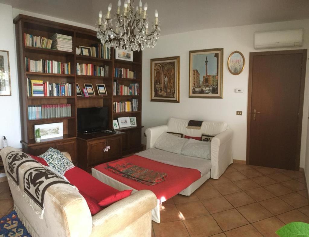 Bed and Breakfast Latte E Menta Motta Visconti Экстерьер фото